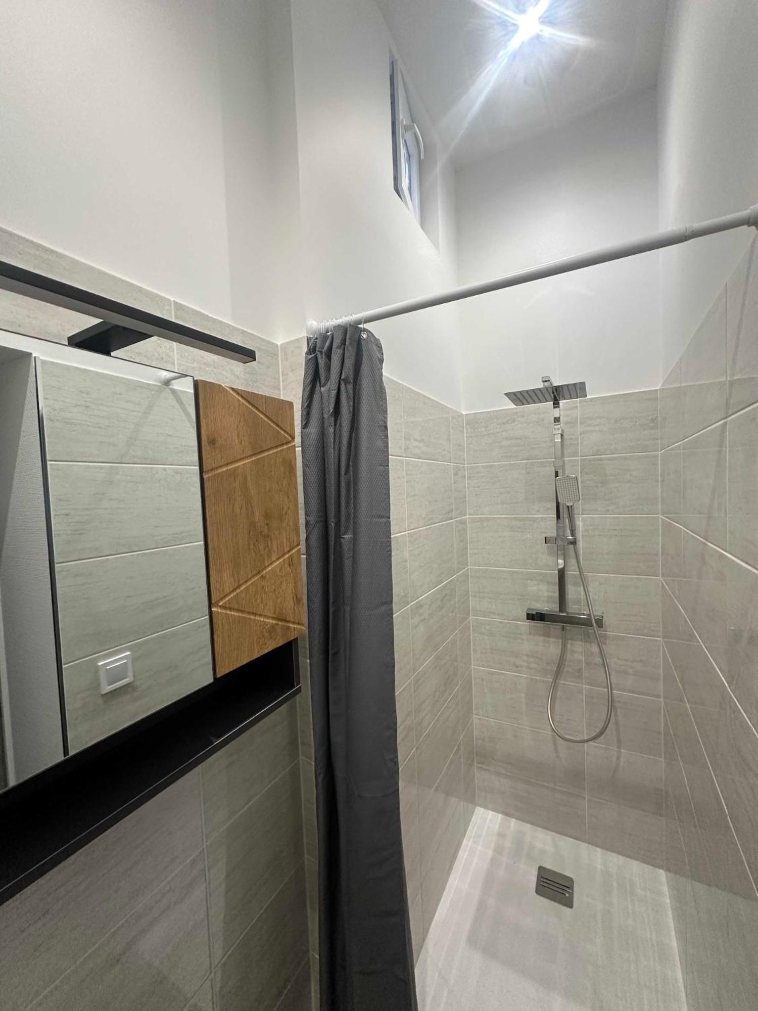 Appartement Cosy Et Fonctionnel 4 Personnes Le Havre Esterno foto